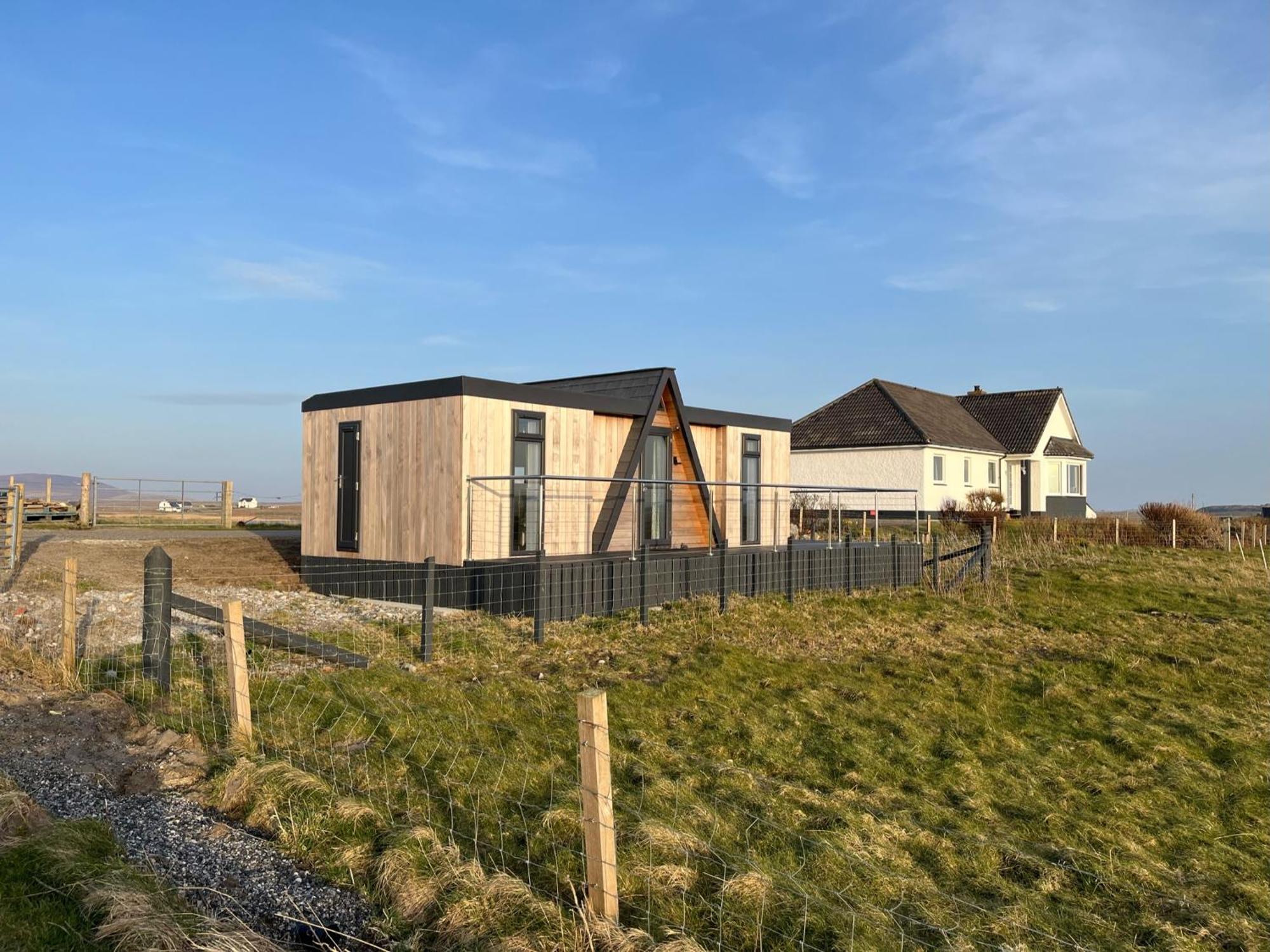 Seas The Day - Self Catering Lodge North Uist Paible Eksteriør bilde